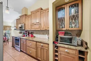 9338 Clearmeadow Ln, New Port Richey, FL 34655 - Photo 17