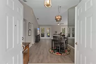 13137 Greenview Ct, Hudson, FL 34669 - Photo 9