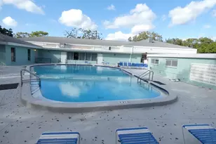 2001 Greenbriar Blvd, Clearwater, FL 33763 - Photo 3