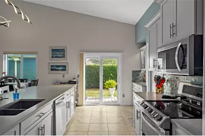 3559 Deer Run S, Palm Harbor, FL 34684 - Photo 17