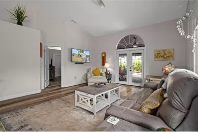 3559 Deer Run S, Palm Harbor, FL 34684 - Photo 11