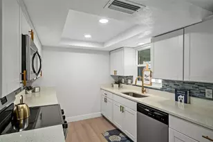 5253 Falcon Dr, Holiday, FL 34690 - Photo 13