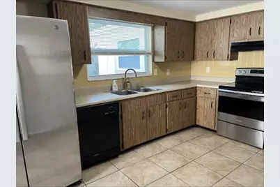 11010 Tamarix Avenue, Port Richey, FL 34668 - Photo 5