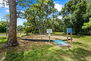 2911 Woodpine Ct, Sarasota, FL 34231 - Photo 57