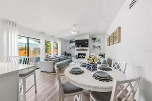 2911 Woodpine Ct, Sarasota, FL 34231 - Photo 17