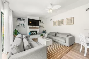 2911 Woodpine Ct, Sarasota, FL 34231 - Photo 19