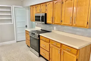 1060 Jesse Ave, Safety Harbor, FL 34695 - Photo 11