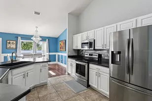 6076 Shiprock Ave, Spring Hill, FL 34608 - Photo 11