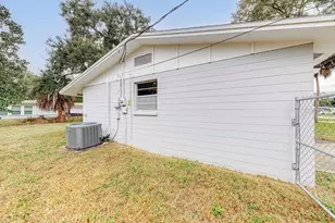 835 5th St, Port Orange, FL 32129 - Photo 13