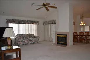 10416 Casa Grande Cir, Spring Hill, FL 34608 - Photo 5