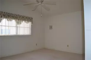 10416 Casa Grande Cir, Spring Hill, FL 34608 - Photo 25
