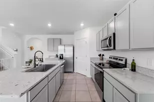 30935 Penny Surf Loop, Wesley Chapel, FL 33545 - Photo 11