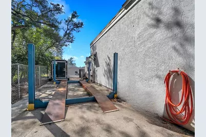 1941 S Pinellas Avenue, Tarpon Springs, FL 34689 - Photo 7