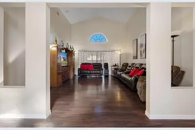 10421 Templewood Court, Spring Hill, FL 34608 - Photo 5