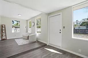 4940 Lakewood Dr, Dade City, FL 33523 - Photo 9