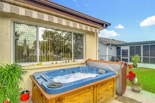 12805 Sandburst Ln, Hudson, FL 34667 - Photo 5