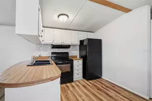 18180 Highbury Blvd, Brooksville, FL 34604 - Photo 15