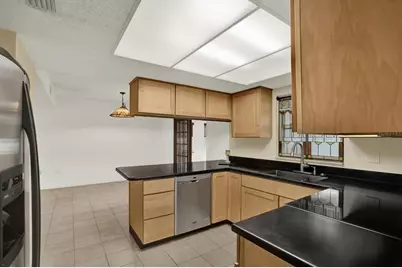 31205 Lancewood Drive, Brooksville, FL 34602 - Photo 7