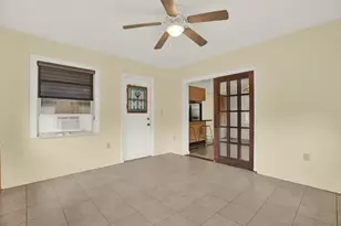 31205 Lancewood Dr, Brooksville, FL 34602 - Photo 11