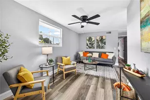 9254 86th St, Seminole, FL 33777 - Photo 3