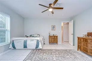 6911 Oak Crest Way, Zephyrhills, FL 33542 - Photo 27