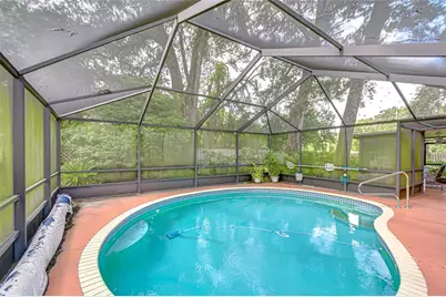 6911 Oakcrest Way, Zephyrhills, FL 33542 - Photo 37