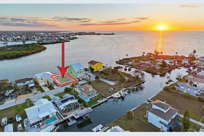 6522 Seaview Boulevard, Hudson, FL 34667 - Photo 13