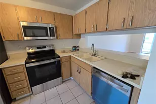 2919 Westmoreland Ct, New Port Richey, FL 34655 - Photo 5