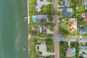 1600 Santa Barbara Dr, Dunedin, FL 34698 - Photo 29