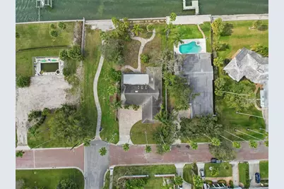 1600 Santa Barbara Drive, Dunedin, FL 34698 - Photo 25