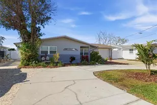 13603 Jennita Dr, Hudson, FL 34667 - Photo 5