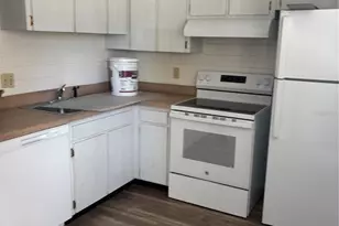 821 Deleon Ct, Dunedin, FL 34698 - Photo 7