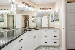 1020 Almondwood Dr, Trinity, FL 34655 - Photo 17