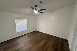 8104 Ridge Rd, Weeki Wachee, FL 34613 - Photo 11