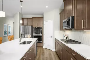 6027 Wild Petunia Dr, Wimauma, FL 33598 - Photo 5