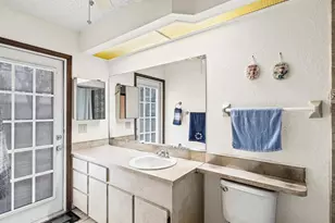 18824 Parade Rd, Hudson, FL 34667 - Photo 17