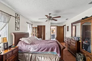 18824 Parade Rd, Hudson, FL 34667 - Photo 7