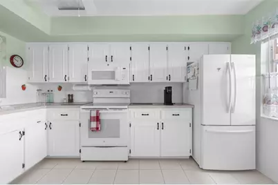 4632 Marine Parkway #208, New Port Richey, FL 34652 - Photo 5