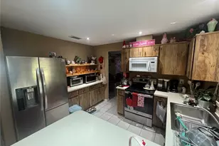 2148 Waterfall Dr, Spring Hill, FL 34608 - Photo 3