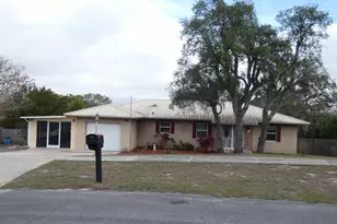 7211 Tarrytown Dr, Spring Hill, FL 34606 - Photo 1