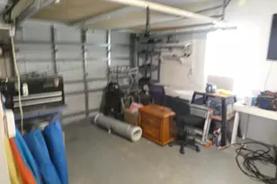 7211 Tarrytown Dr, Spring Hill, FL 34606 - Photo 17