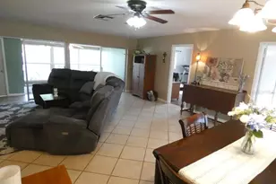 7211 Tarrytown Dr, Spring Hill, FL 34606 - Photo 7