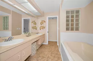 3061 Overlook Pl, Clearwater, FL 33760 - Photo 23