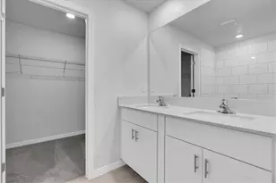 17594 Pleasantview Blvd, Land O Lakes, FL 34637 - Photo 23