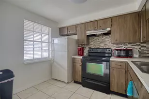 4242 Redcliff Pl, New Port Richey, FL 34652 - Photo 3