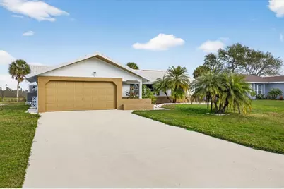 4001 Topsail Trail, New Port Richey, FL 34652 - Photo 1