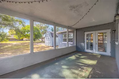 609 King Henry Court, Seffner, FL 33584 - Photo 33