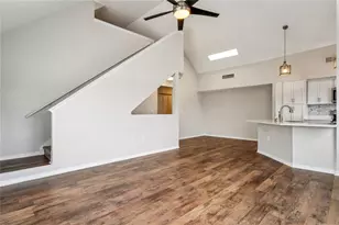 9730 Lake Chase Island Way, Tampa, FL 33626 - Photo 5