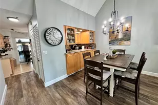 6527 Spring Flower Dr, New Port Richey, FL 34653 - Photo 5