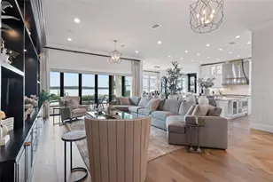 732 Shore Dr E, Oldsmar, FL 34677 - Photo 13